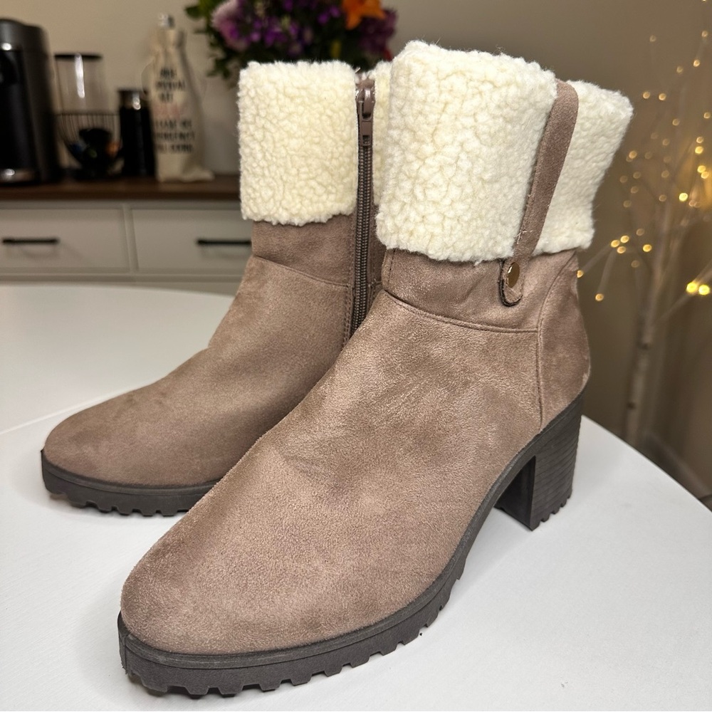 Olivia Miller Tan Heeled Boots with Cream Cuff